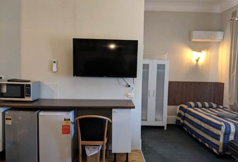 Семейный Номер, Alpine Heritage Motel