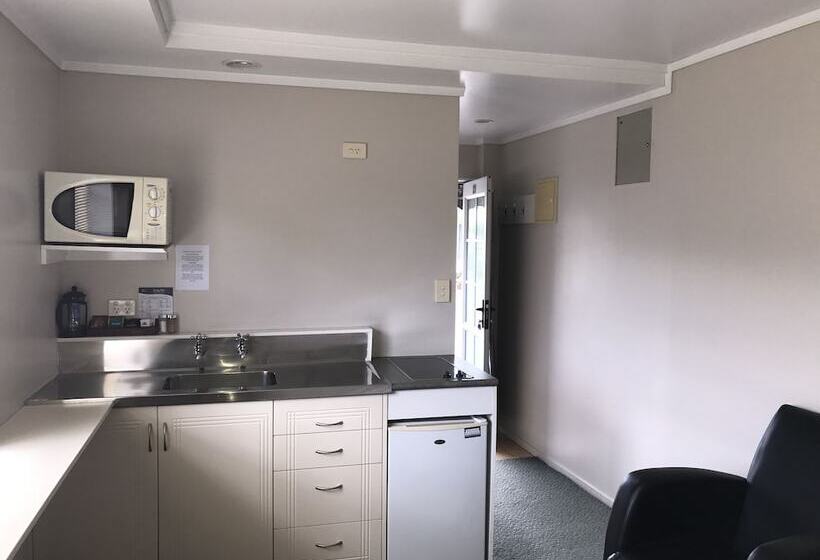 إستوديو قياسى, Barclay Motel