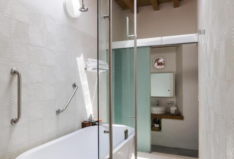 Люкс, Azul De Oaxaca