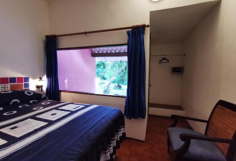 غرفة قياسية ثلاثية, Doralba Inn Chichen