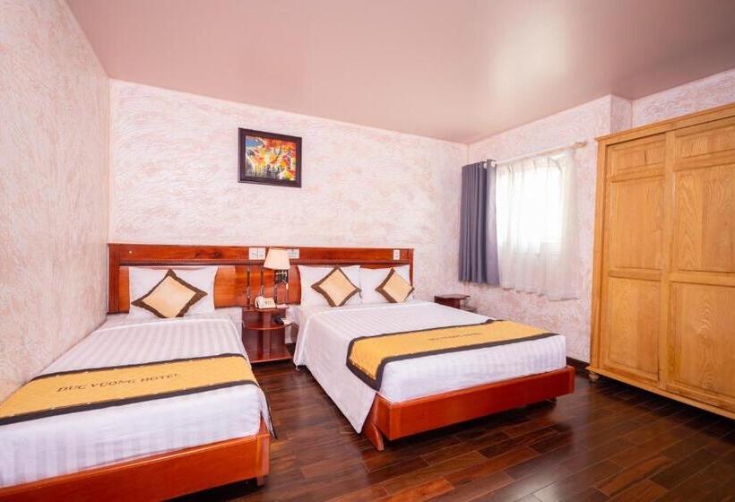اتاق لوکس خانوادگی, Duc Vuong Saigon Hotel   Bui Vien