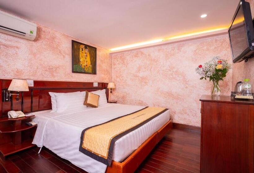اتاق لوکس خانوادگی, Duc Vuong Saigon Hotel   Bui Vien