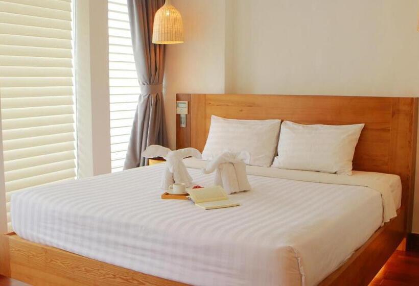 اتاق لوکس با بالکن, Duc Vuong Saigon Hotel   Bui Vien