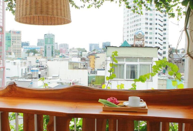 استودیو استاندارد با بالکن, Duc Vuong Saigon Hotel   Bui Vien