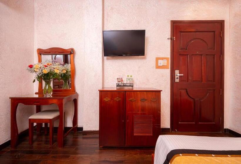 اتاق استاندارد, Duc Vuong Saigon Hotel   Bui Vien