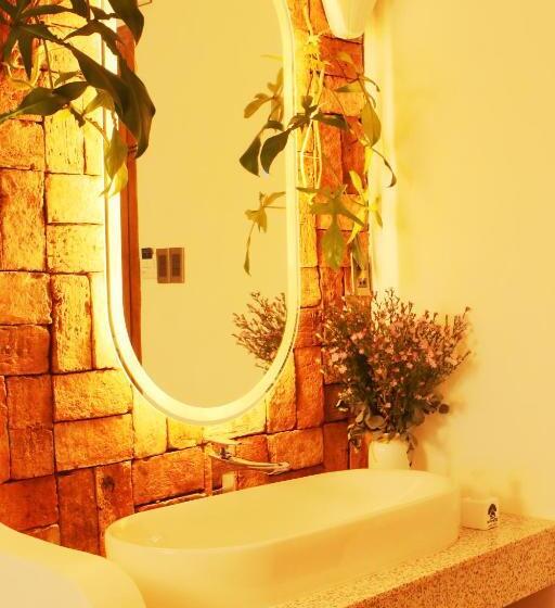 استودیو استاندارد با بالکن, Duc Vuong Saigon Hotel   Bui Vien