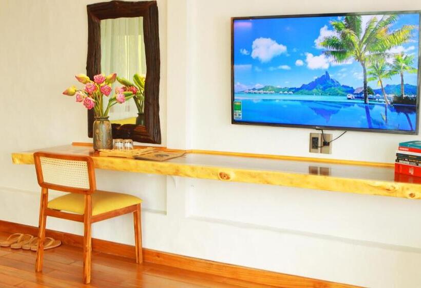 استودیو استاندارد با بالکن, Duc Vuong Saigon Hotel   Bui Vien