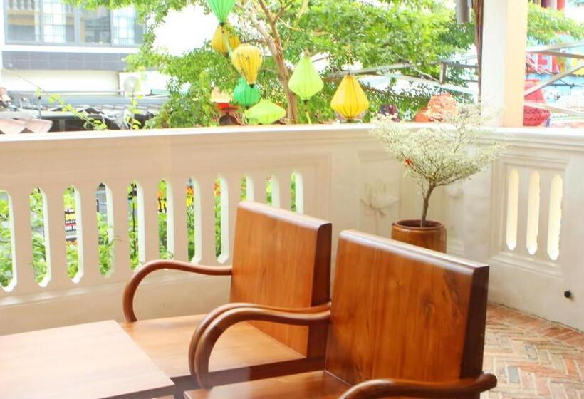 استودیو استاندارد با بالکن, Duc Vuong Saigon Hotel   Bui Vien