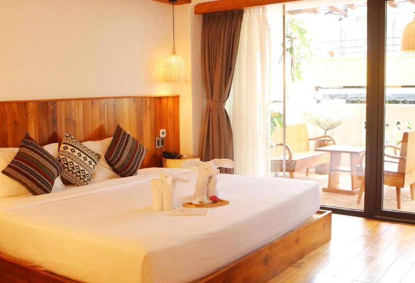 استودیو استاندارد با بالکن, Duc Vuong Saigon Hotel   Bui Vien