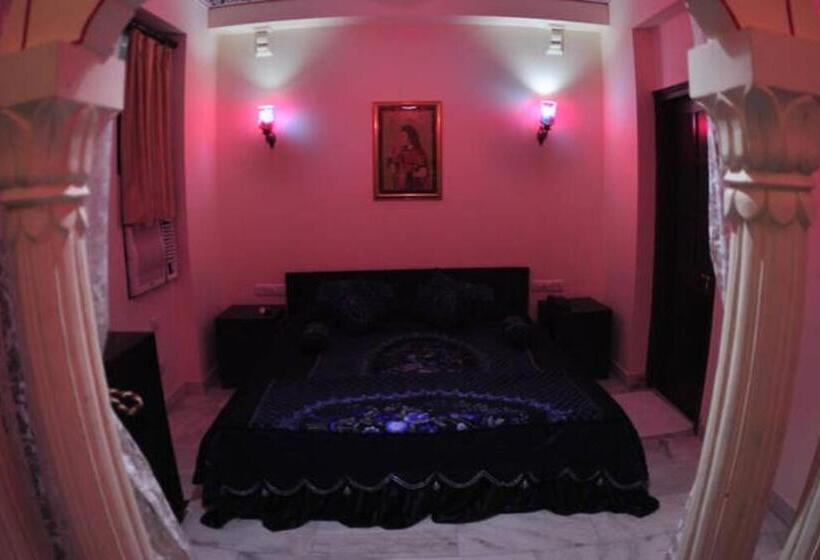 חדר דלוקס, Rani Mahal