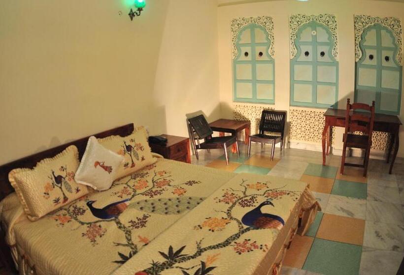 בית, חדר שינה 1, Rani Mahal