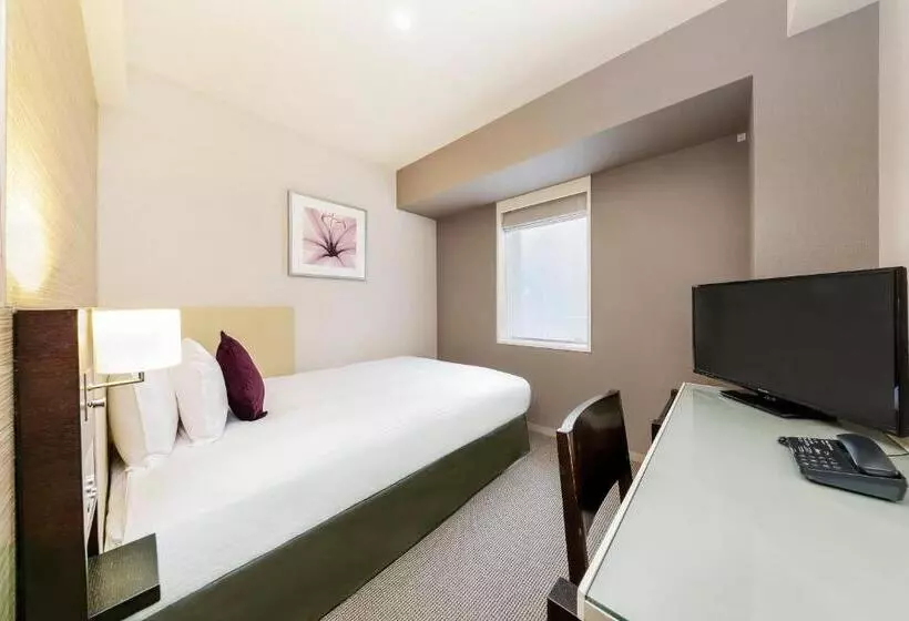 ダブルベッドのベーシックルーム, Koko Hotel Kobe Sannomiya