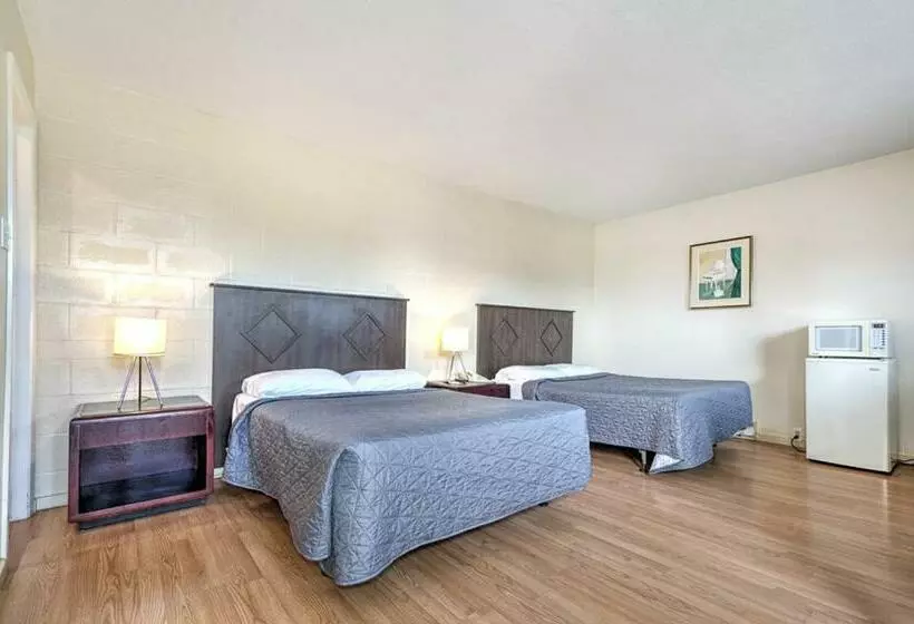 ２ダブルベッドのスタンダードルーム, Motel Grande Ile