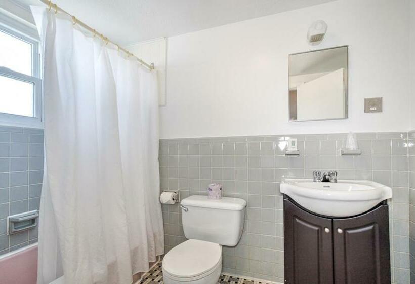 Номер Стандарт 2 Двуспальные Кровати, Motel Grande Ile