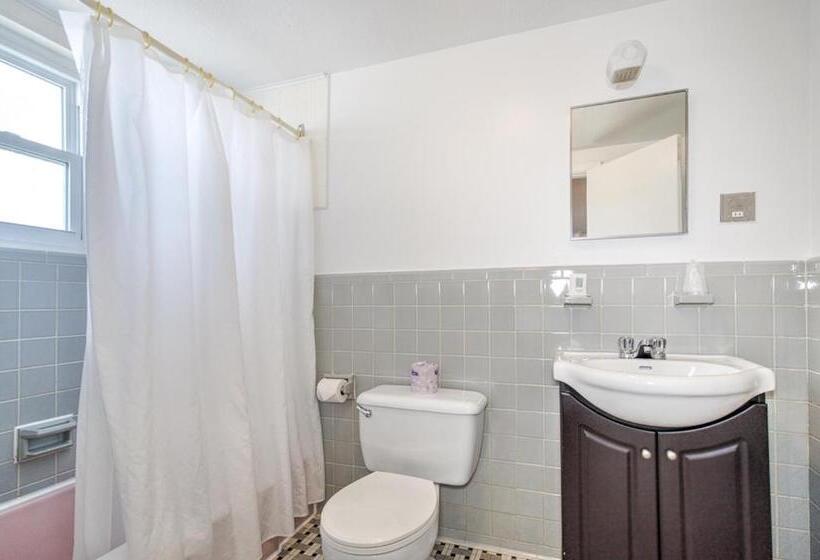 스위트 킹사이즈 침대, Motel Grande Ile