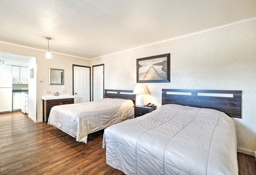 Номер Стандарт 2 Двуспальные Кровати, Motel Grande Ile
