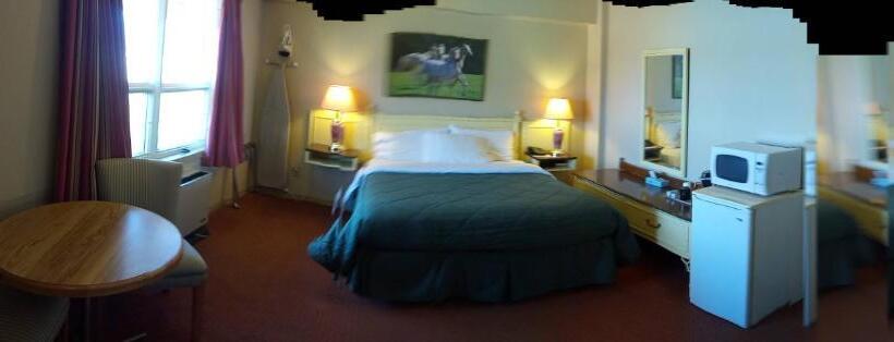 标准间, Port Motel