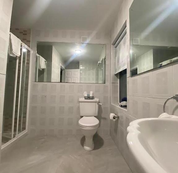 سوییت خانوادگی, Seaclusion Barna