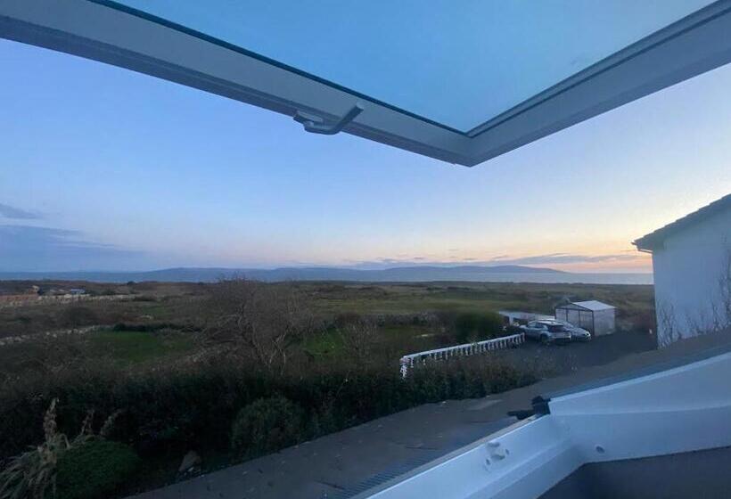 Deluxe Suite Sea View, Seaclusion Barna