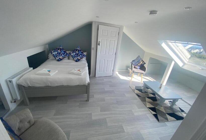 Deluxe Suite Sea View, Seaclusion Barna