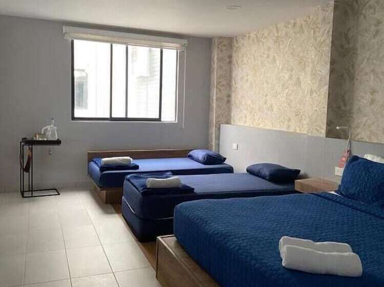 スタンダード4人部屋, Dreamer Beach Club