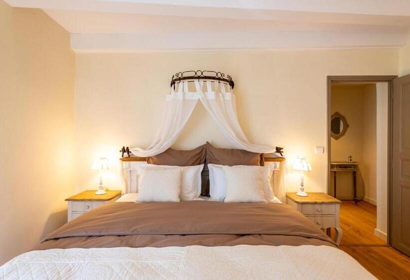 标准房带园景, Maison D Hôtes Les Caroubiers