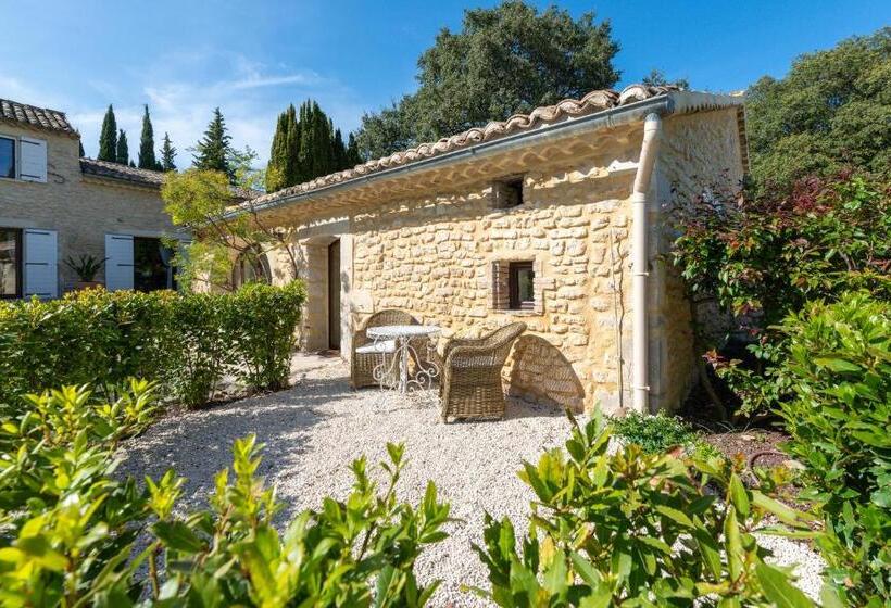 标准间带露台, Maison D Hôtes Les Caroubiers