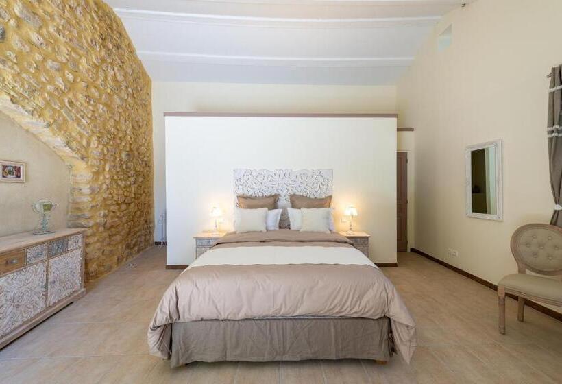 标准间带露台, Maison D Hôtes Les Caroubiers