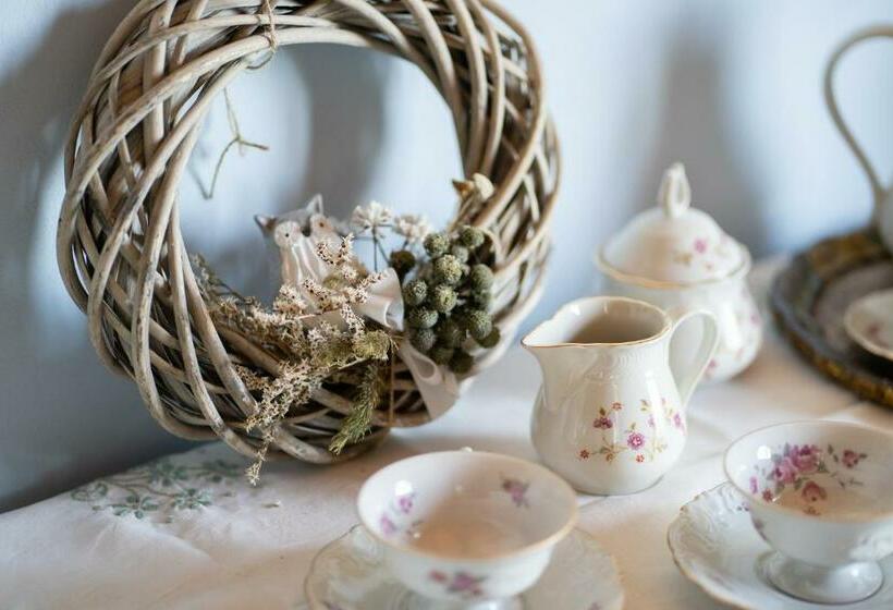 חדר סטנדרטי לשלושה עם נוף, Agriturismo Bellandi