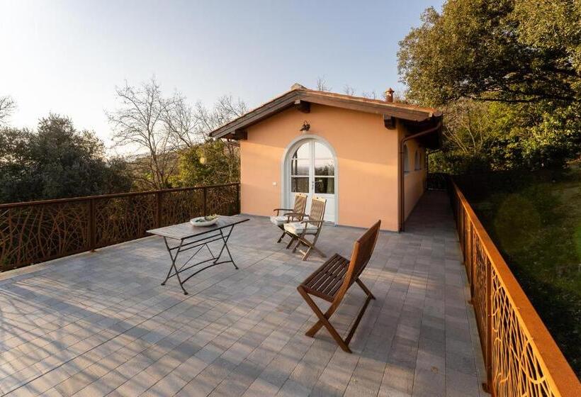 带景观的三人标准房间, Agriturismo Bellandi