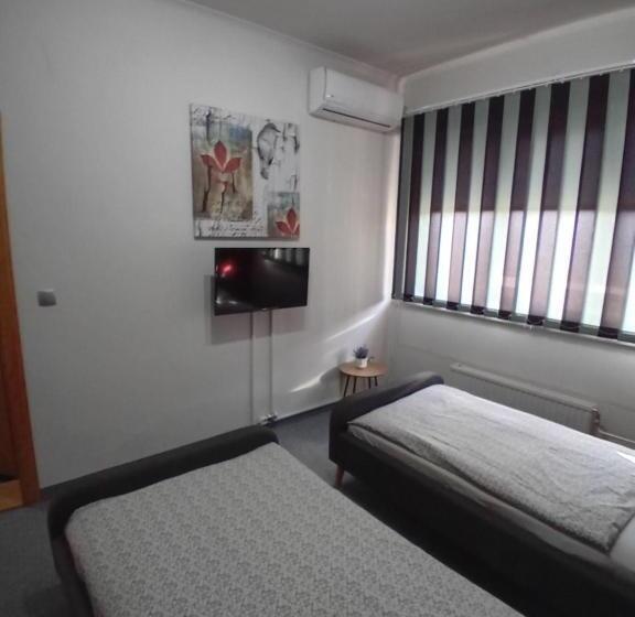 اتاق استاندارد, Pansion San