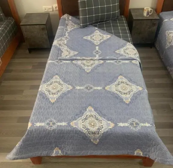 Apartament Rodzinny, Sinbad