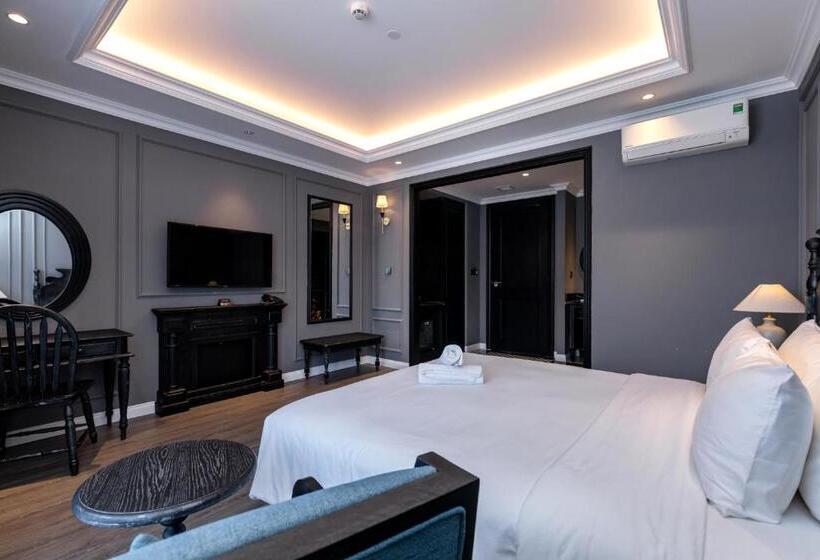 اتاق لوکس با بالکن, Kim Minh Boutique