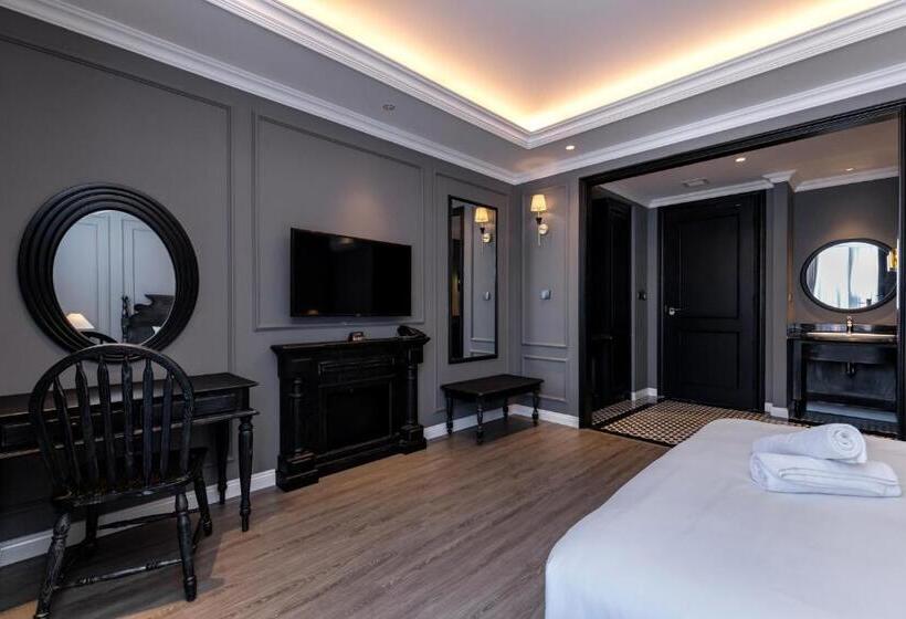 اتاق لوکس با بالکن, Kim Minh Boutique