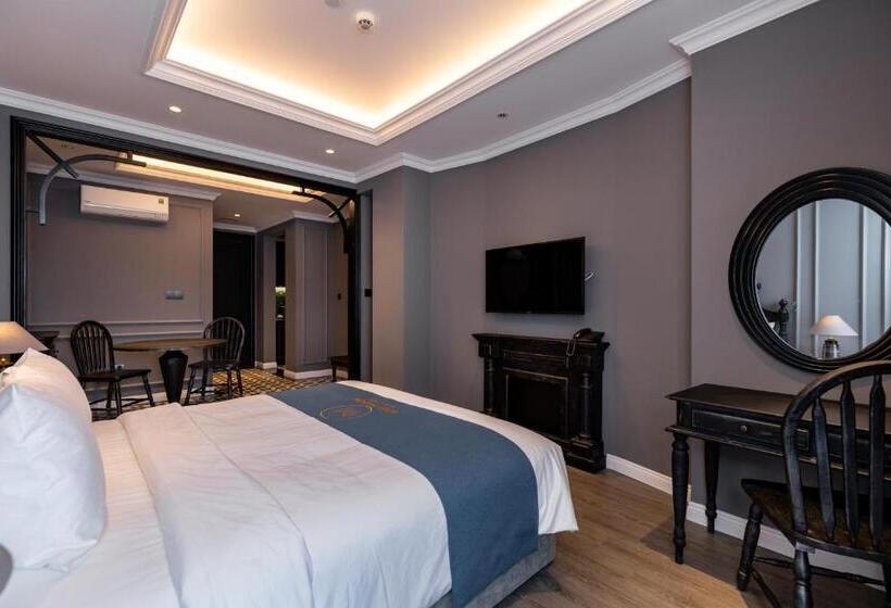 استودیو استاندارد با بالکن, Kim Minh Boutique