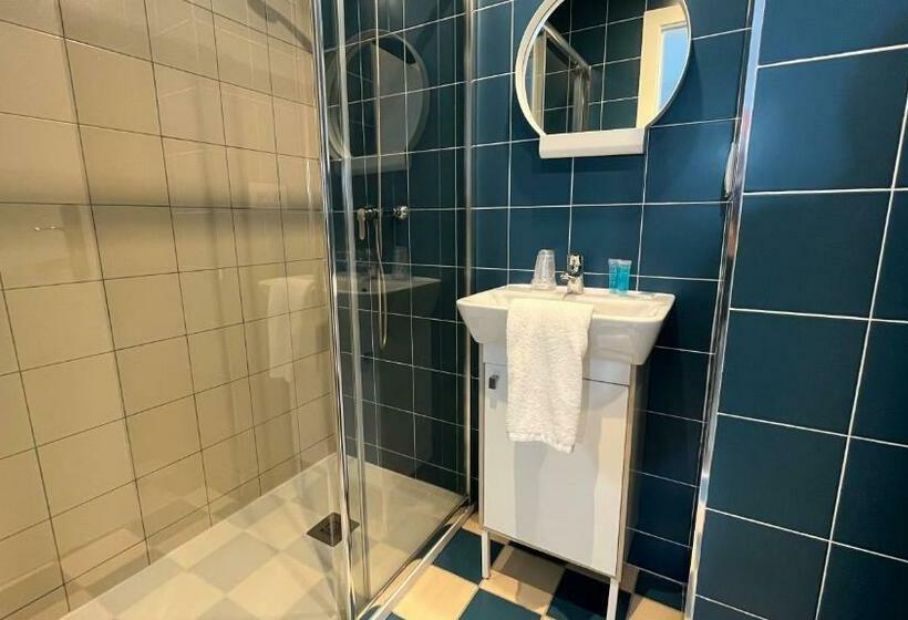 스탠다드 룸, Hostal La Premsa