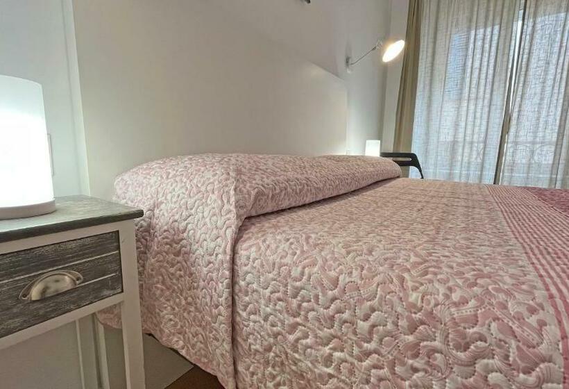 스탠다드 룸, Hostal La Premsa