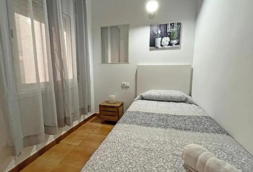 スタンダードシングルルーム, Hostal La Premsa