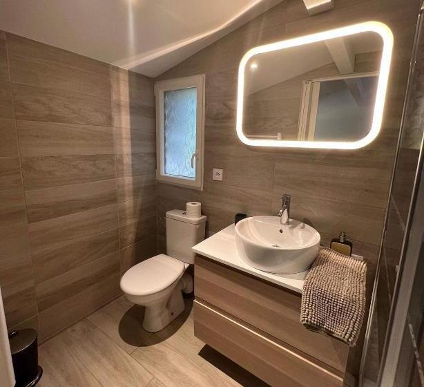 חדר דלוקס עם מרפסת, Comorebi Provence