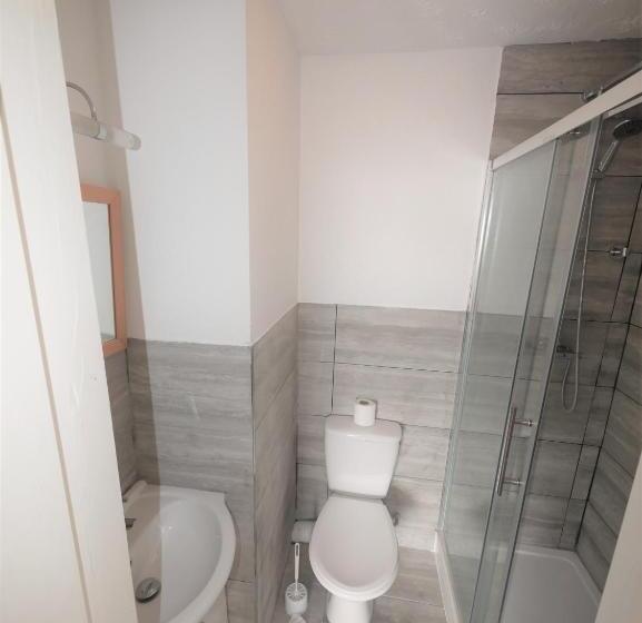 Номер Deluxe, Bourne Hall