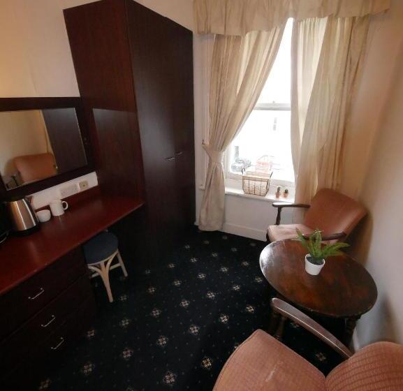 豪华单人间, Bourne Hall