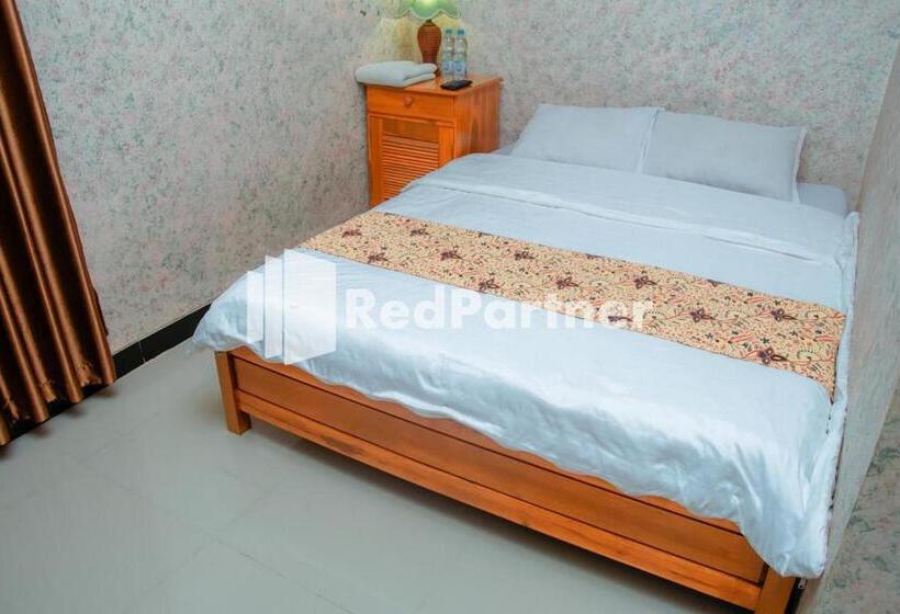 经济房, Flamboyan Asri Syariah Mitra Reddoorz Near Kampung Inggris Pare
