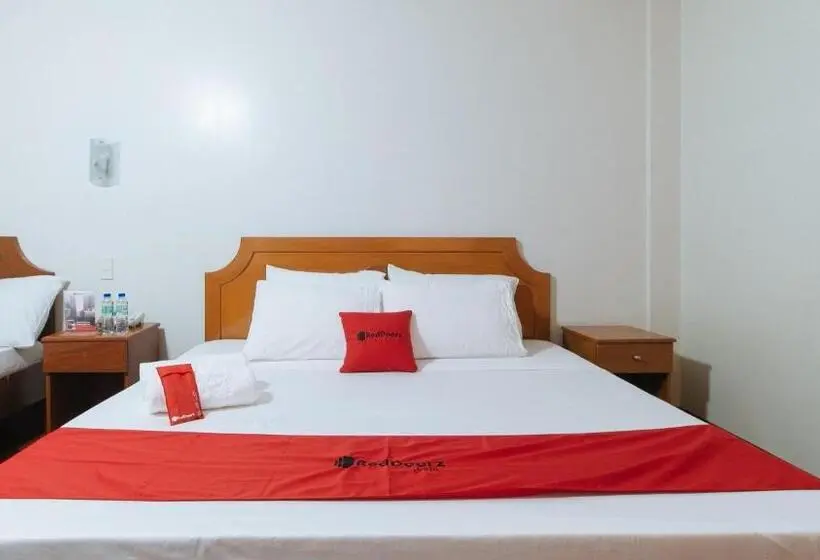 Sviitti, Reddoorz Premium @ Nick Hotel Gerona Tarlac