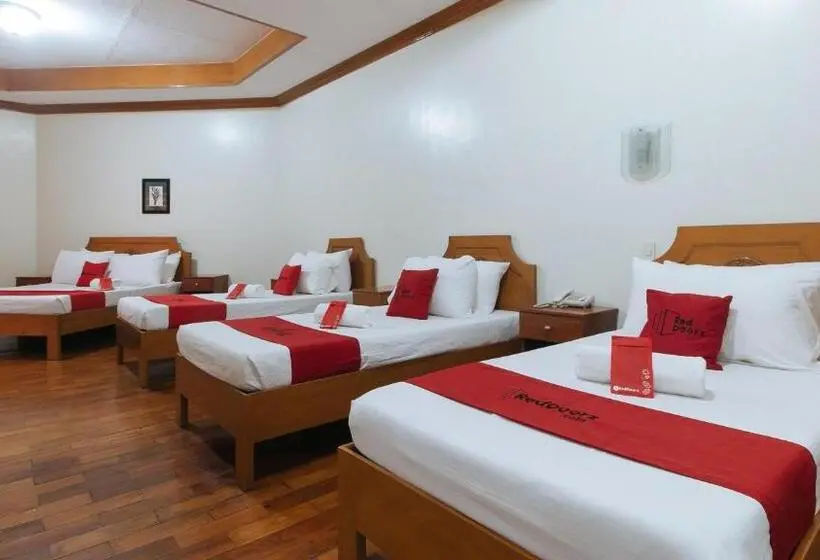 Superior-sviitti, Reddoorz Premium @ Nick Hotel Gerona Tarlac