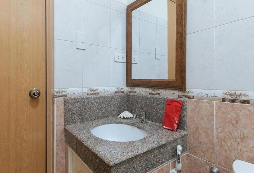 חדר סטנדרט לארבעה, Reddoorz Premium @ Nick Hotel Gerona Tarlac