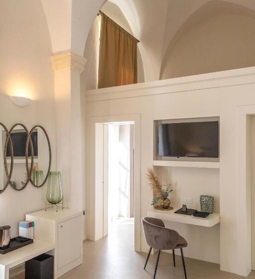 اتاق استاندارد با تخت بزرگ, Chiostro Dei Domenicani   Dimora Storica