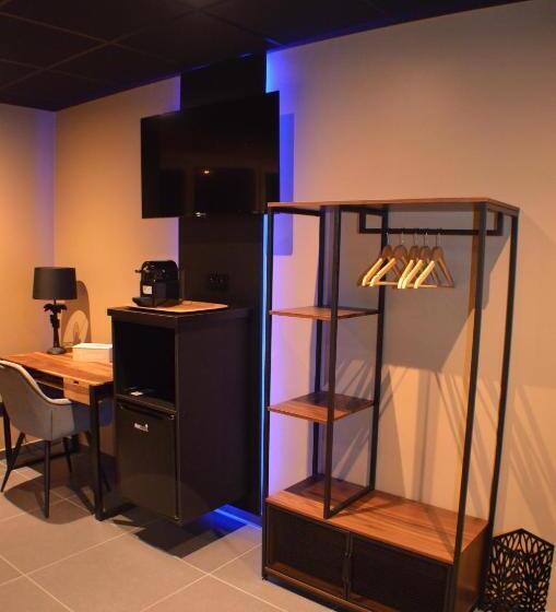 带大床的豪华间, Neptunus