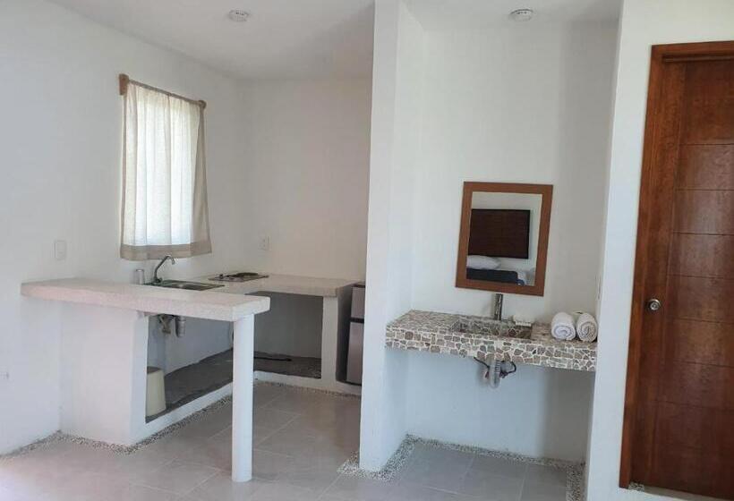 غرفة ديلوكس مطلّة علي البحر مزوَّدة بشُرفة, Riviera Bonfil