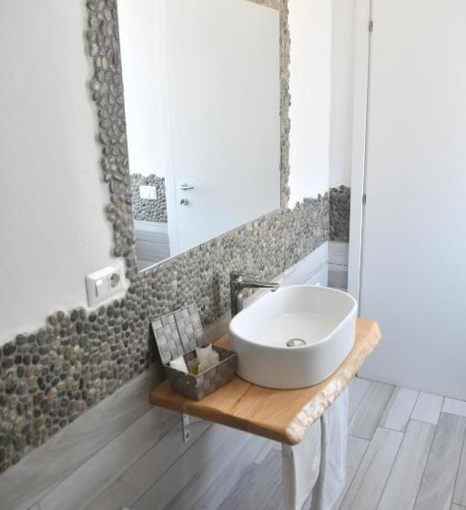 スタンダードルーム, Angelique Affittacamere