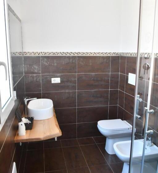 コンフォートトリプルルーム, Angelique Affittacamere